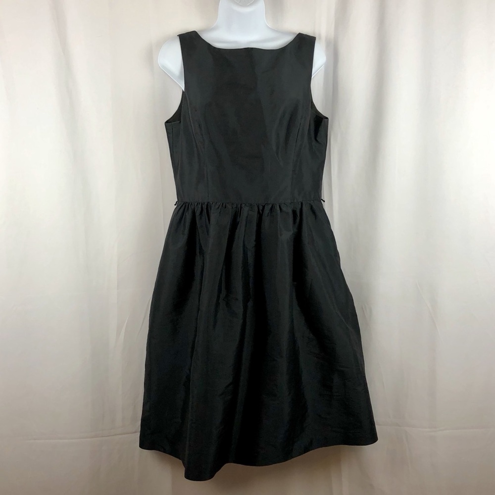 Alfred Sung sleeveless LBD pockets 12